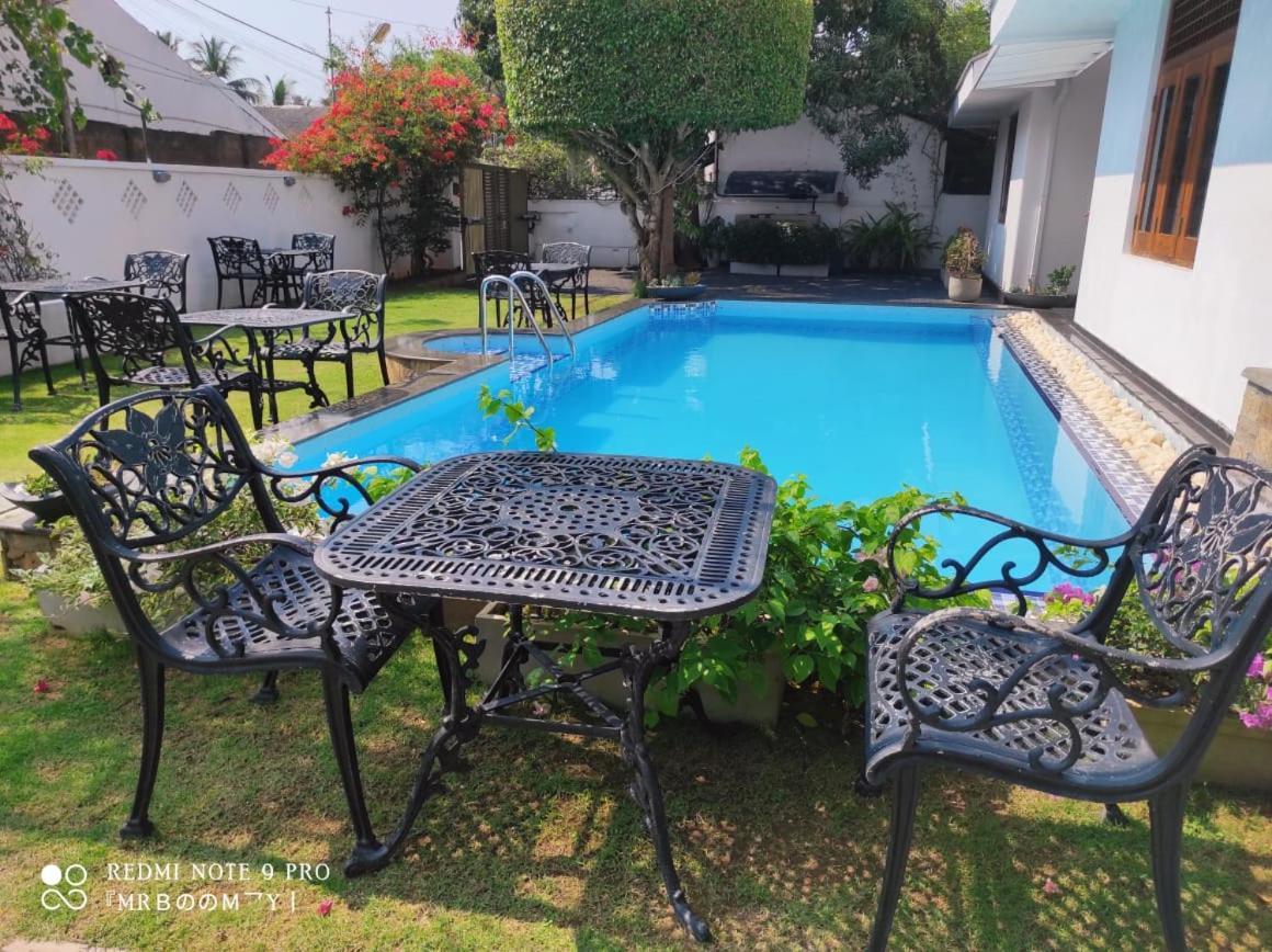 Suriya Arana Bed & Breakfast Negombo Dış mekan fotoğraf