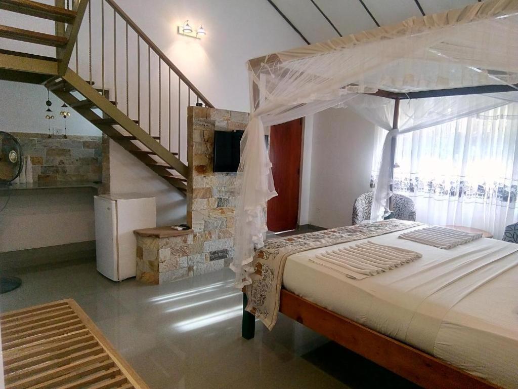 Suriya Arana Bed & Breakfast Negombo Dış mekan fotoğraf