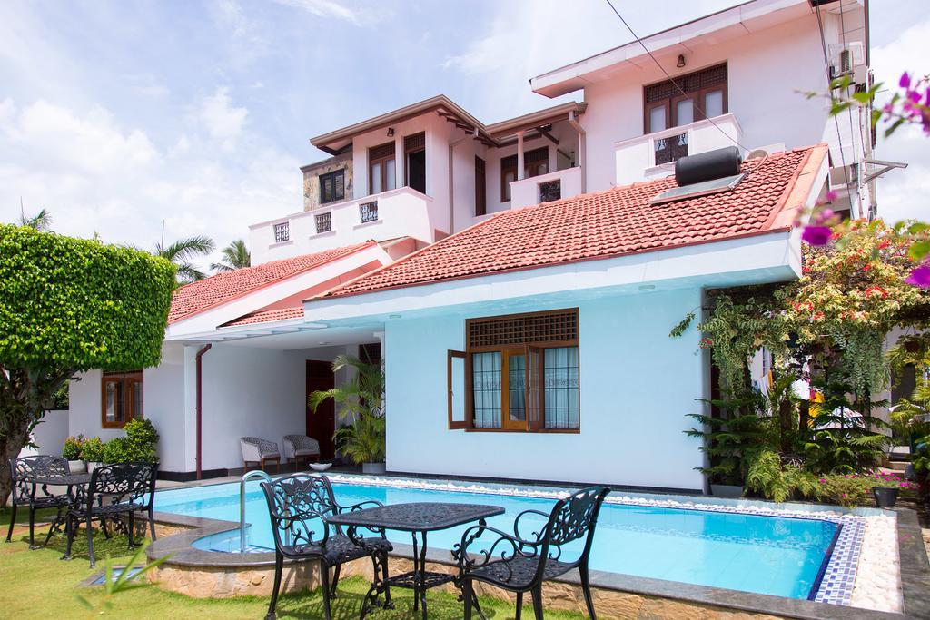 Suriya Arana Bed & Breakfast Negombo Dış mekan fotoğraf