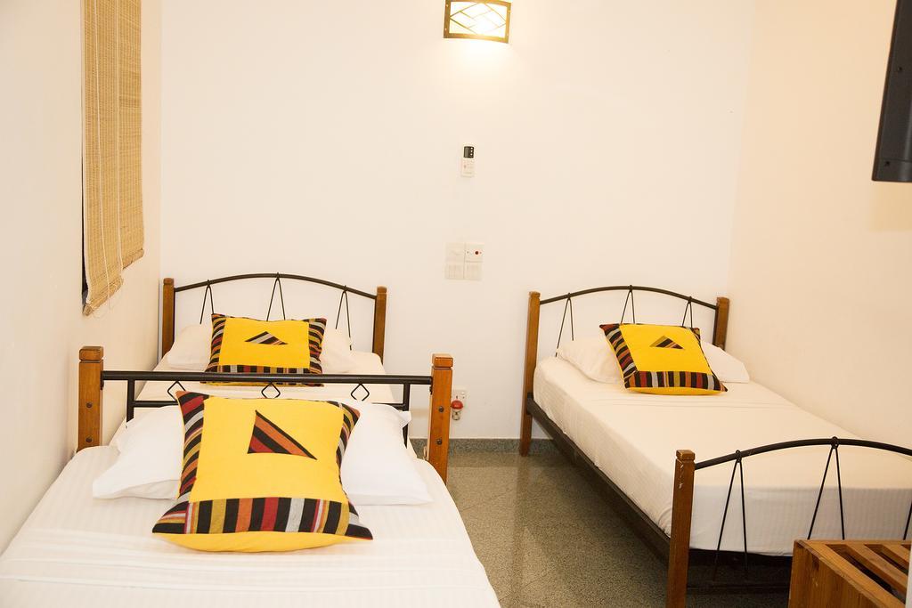Suriya Arana Bed & Breakfast Negombo Dış mekan fotoğraf